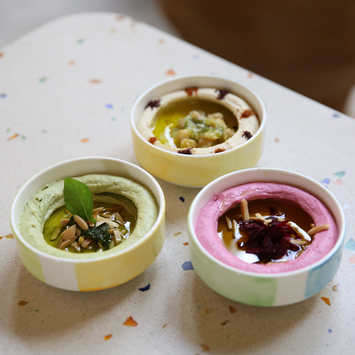 Hummus (Original, Basil or Beetroot)
